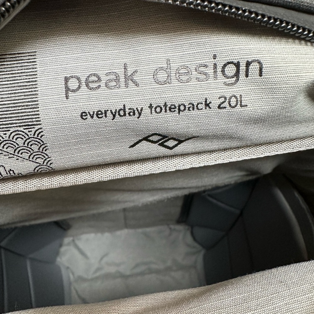 Peak Design Backpack - Picture 5 of 10